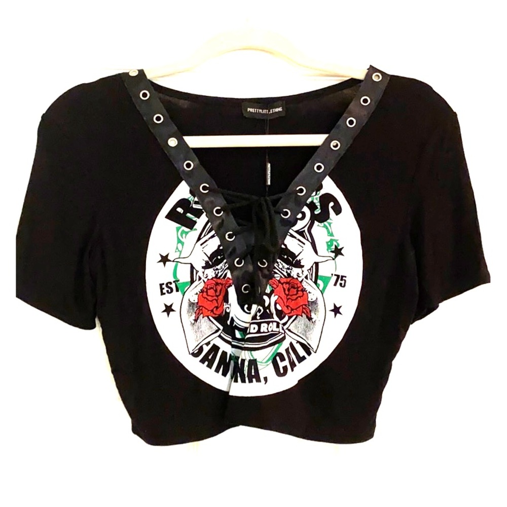 Pretty Little Thing lace up crop t-shirt.